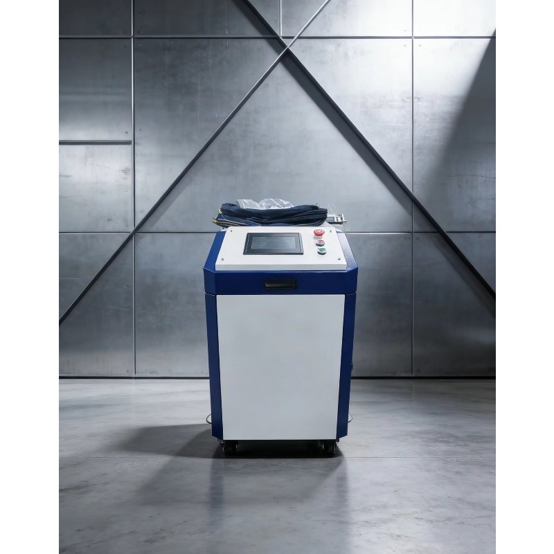 ポータブルハンドヘルドレーザークリーニングマシン 2000W - Industrial Laser Paint Removal のレビューと価格